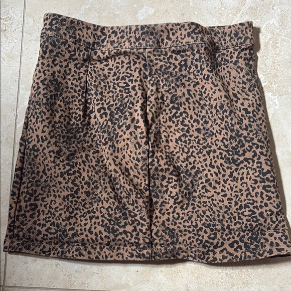 Forever 21 Leopard Print Mini Skirt - Brown and Black - Picture 1 of 2
